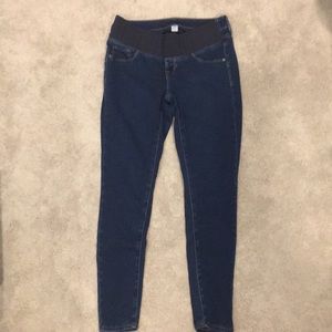 Old Navy Rockstar Super Skinny Maternity Jeans